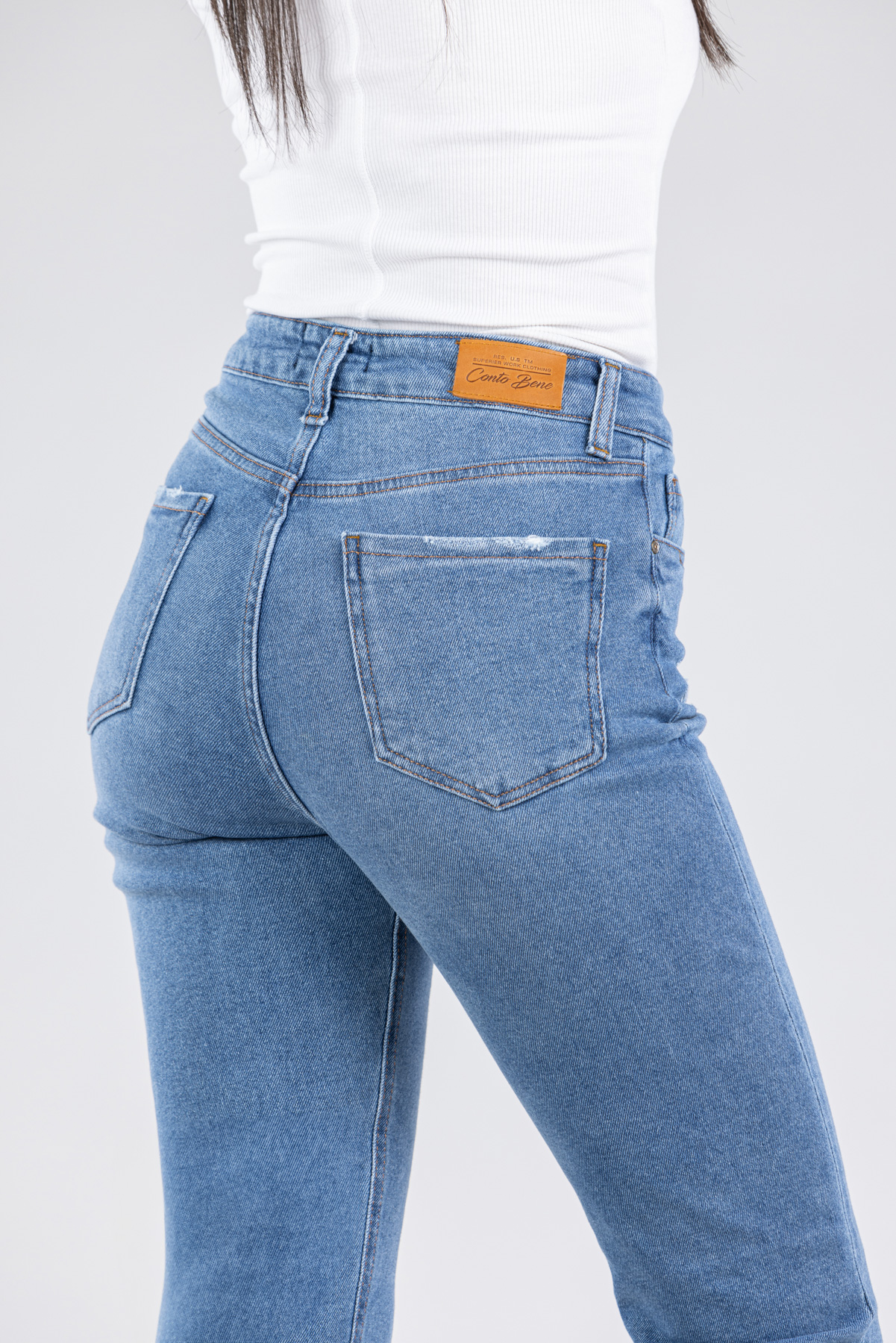 Ženska teksas pantalona 3256 Svetlo plava