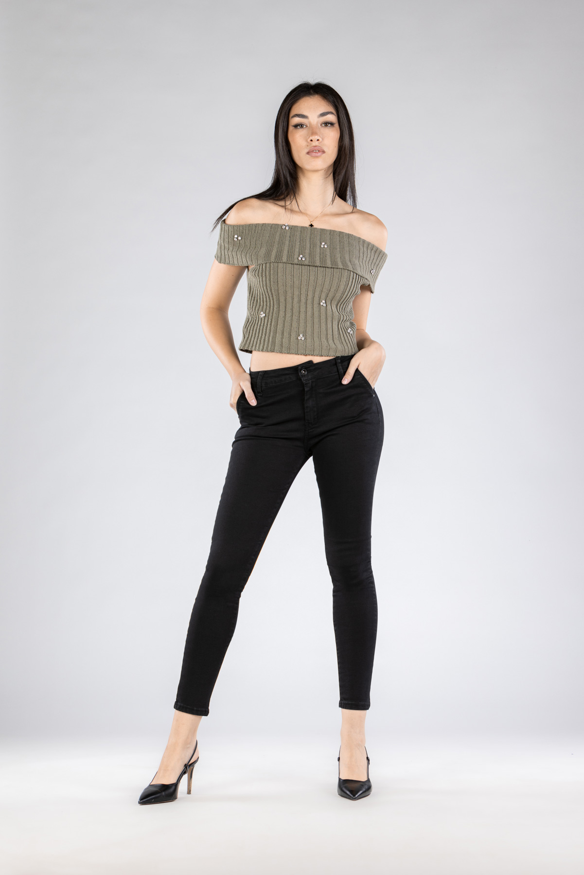Ženska keper pantalona Art.3255 Crna
