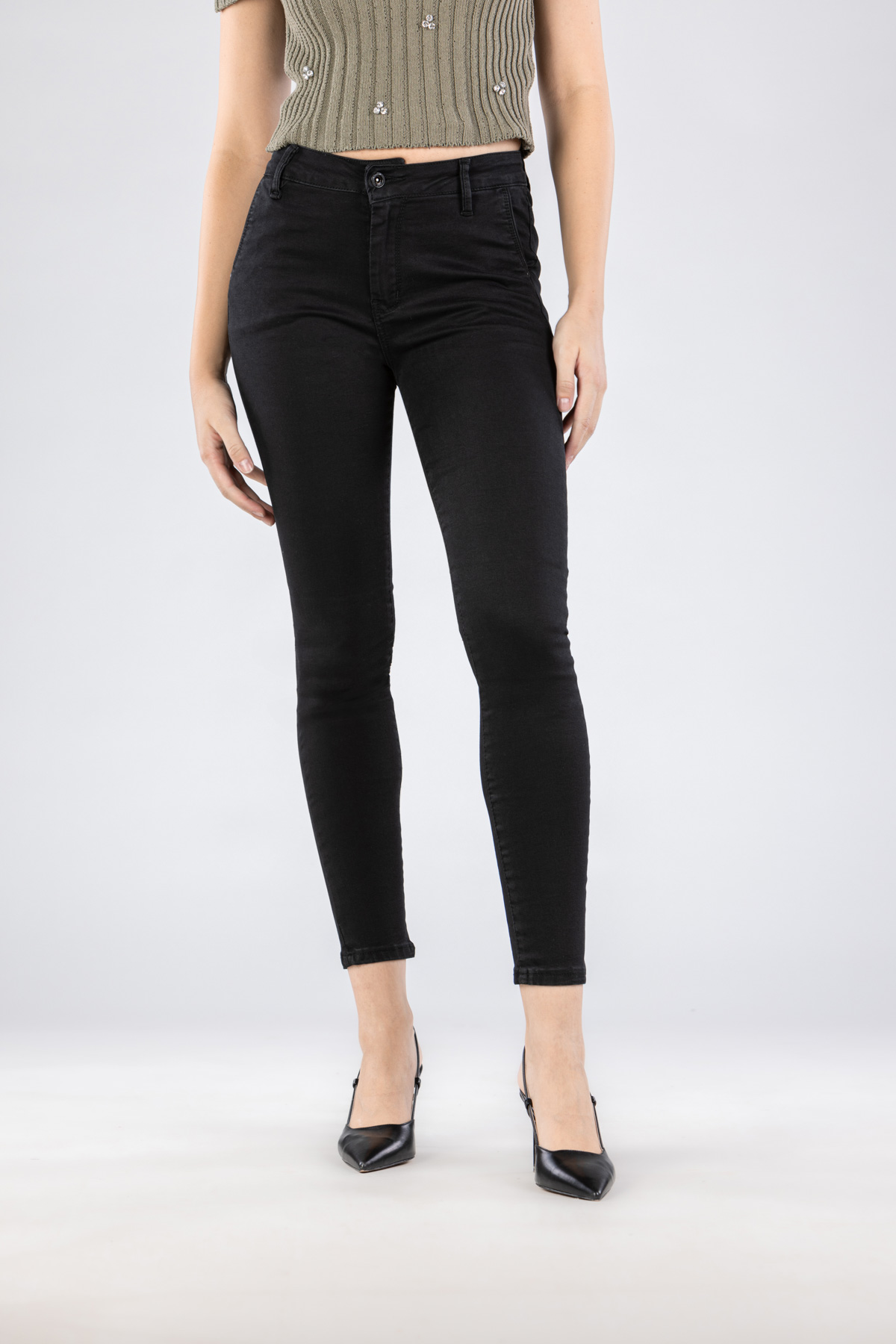 Ženska keper pantalona Art.3255 Crna