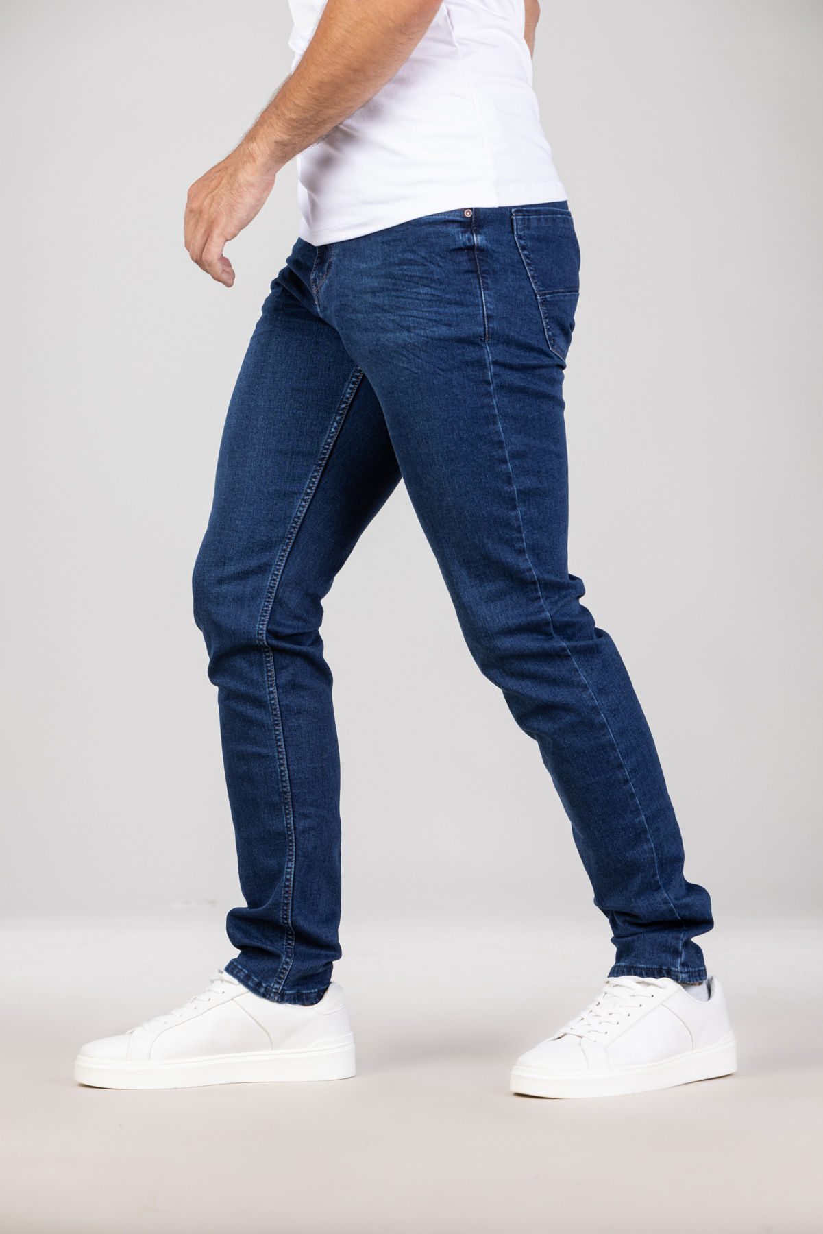 Muška teksas pantalona Art.2393 Tamno plava