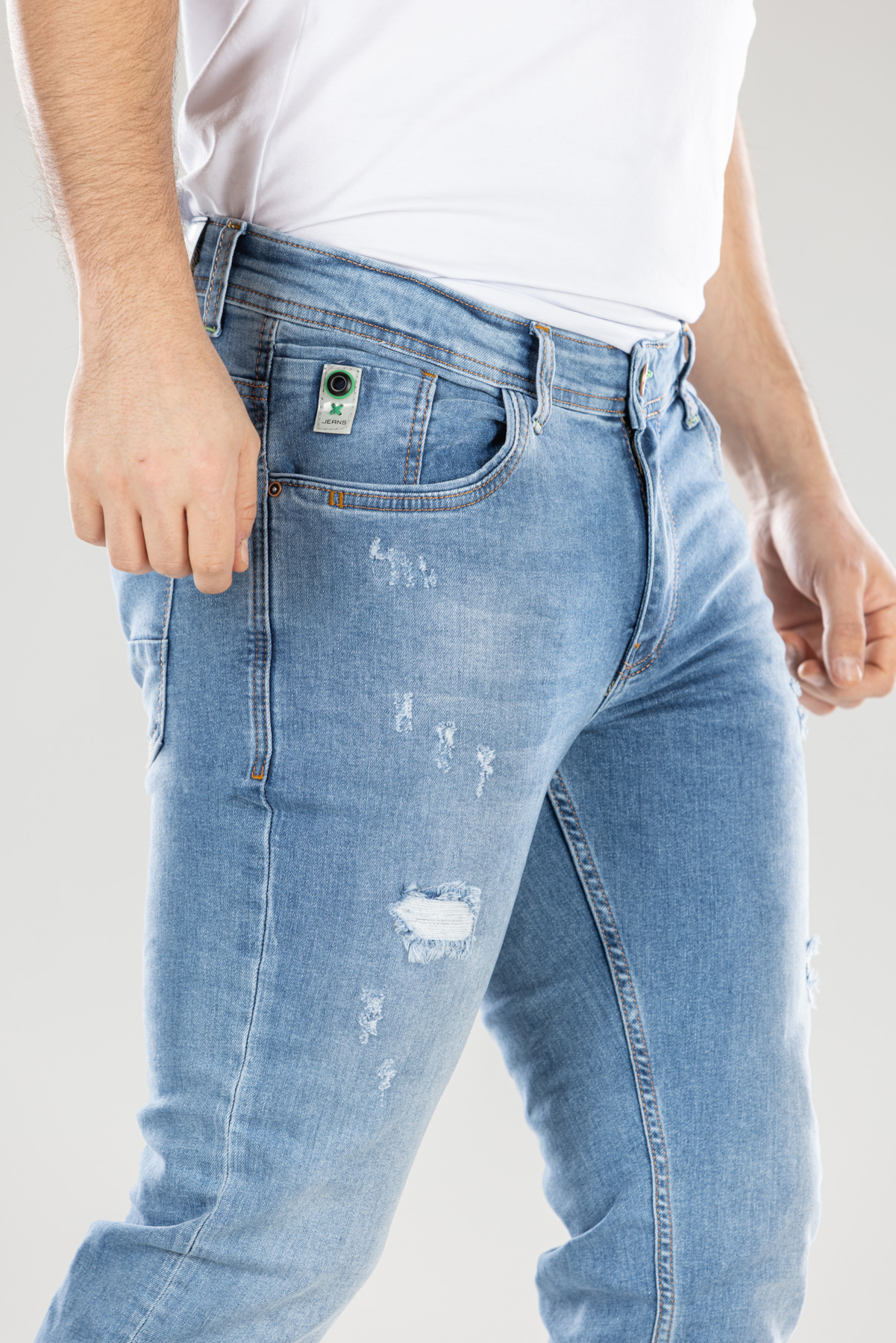 Muška teksas pantalona Art.2491 Svetlo plava