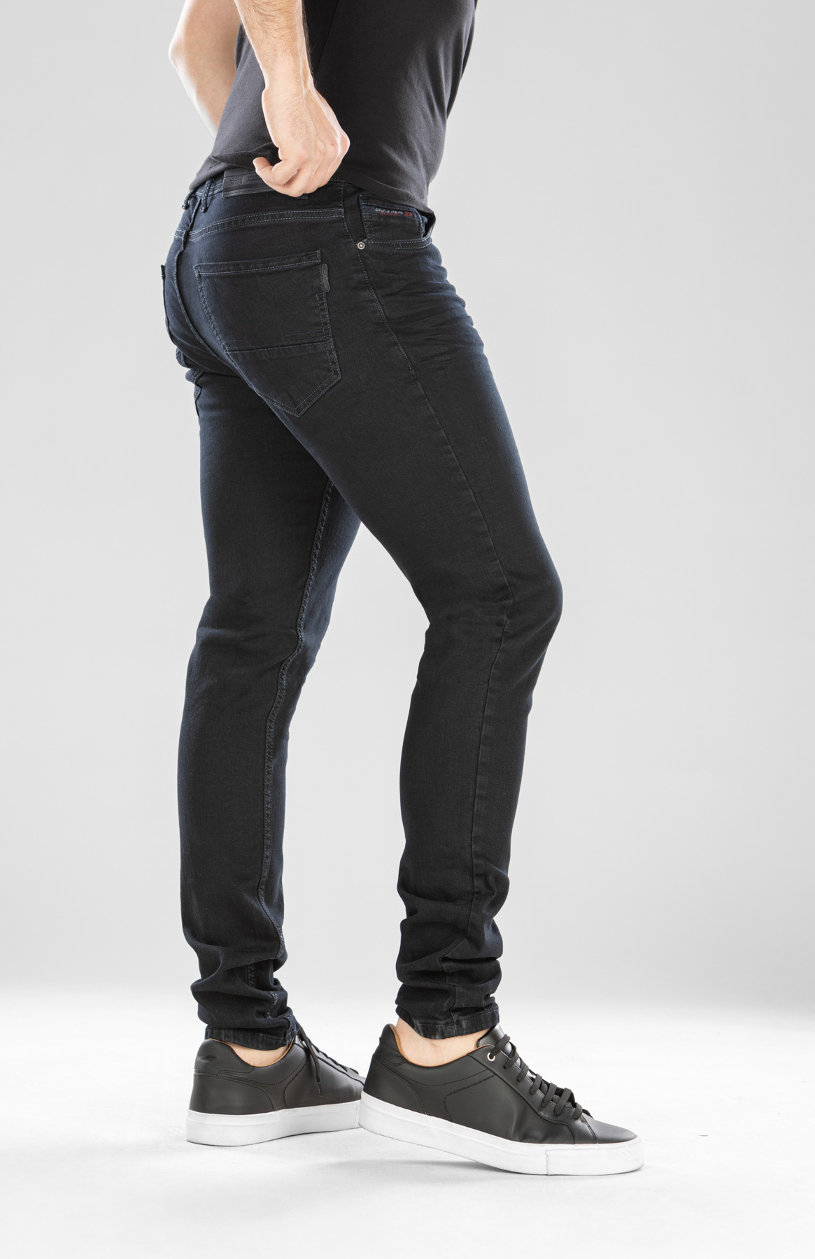 Muška teksas pantalona Art.2458 Tamno plava