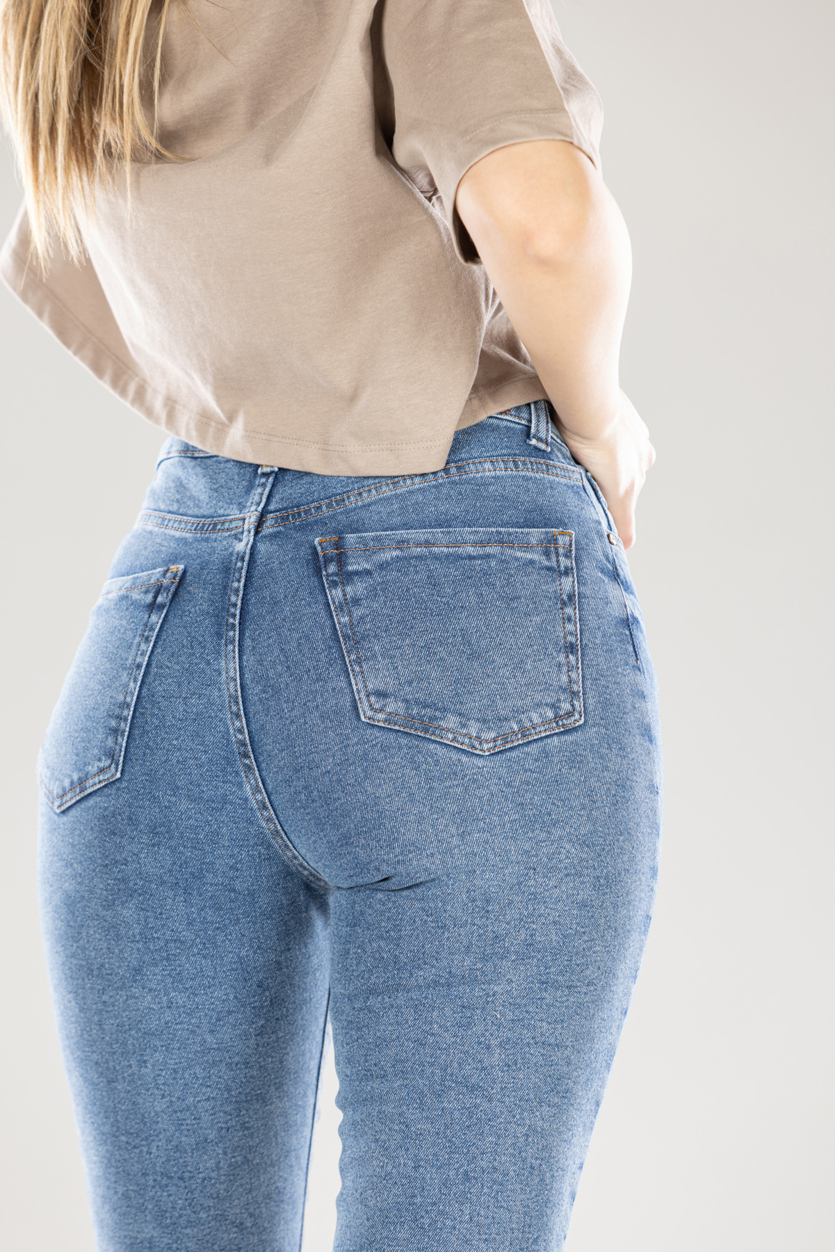Ženska teksas pantalona 3299 Tamno plava