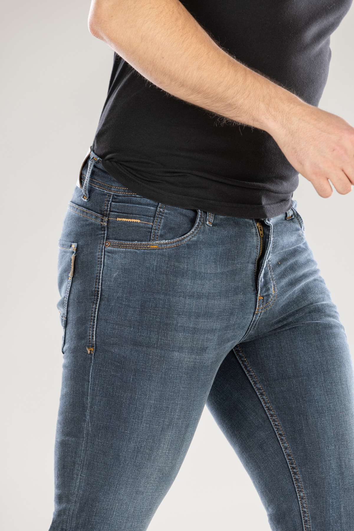 Muška teksas pantalona Art.2477 Tamno plava