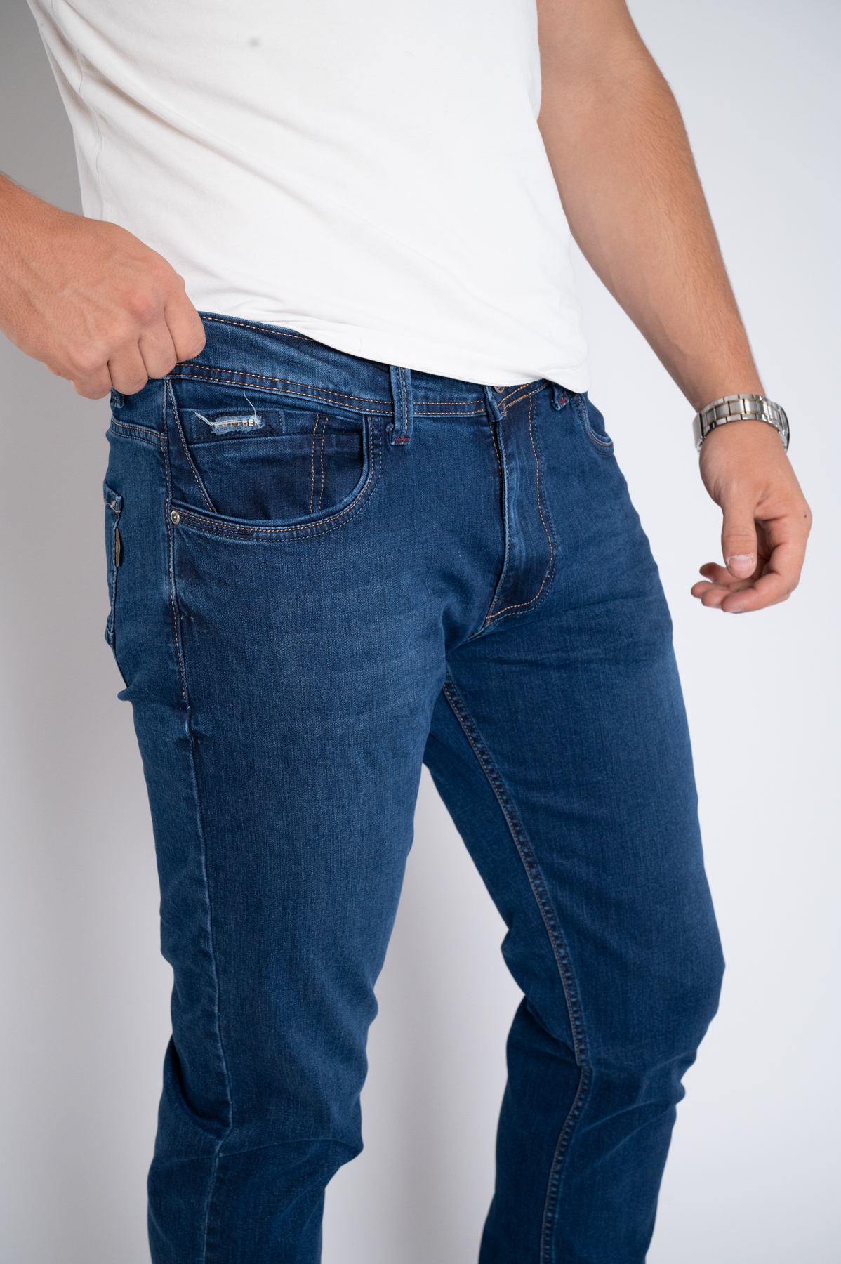 Muška teksas pantalona Art.2587 Tamno Plava L/36