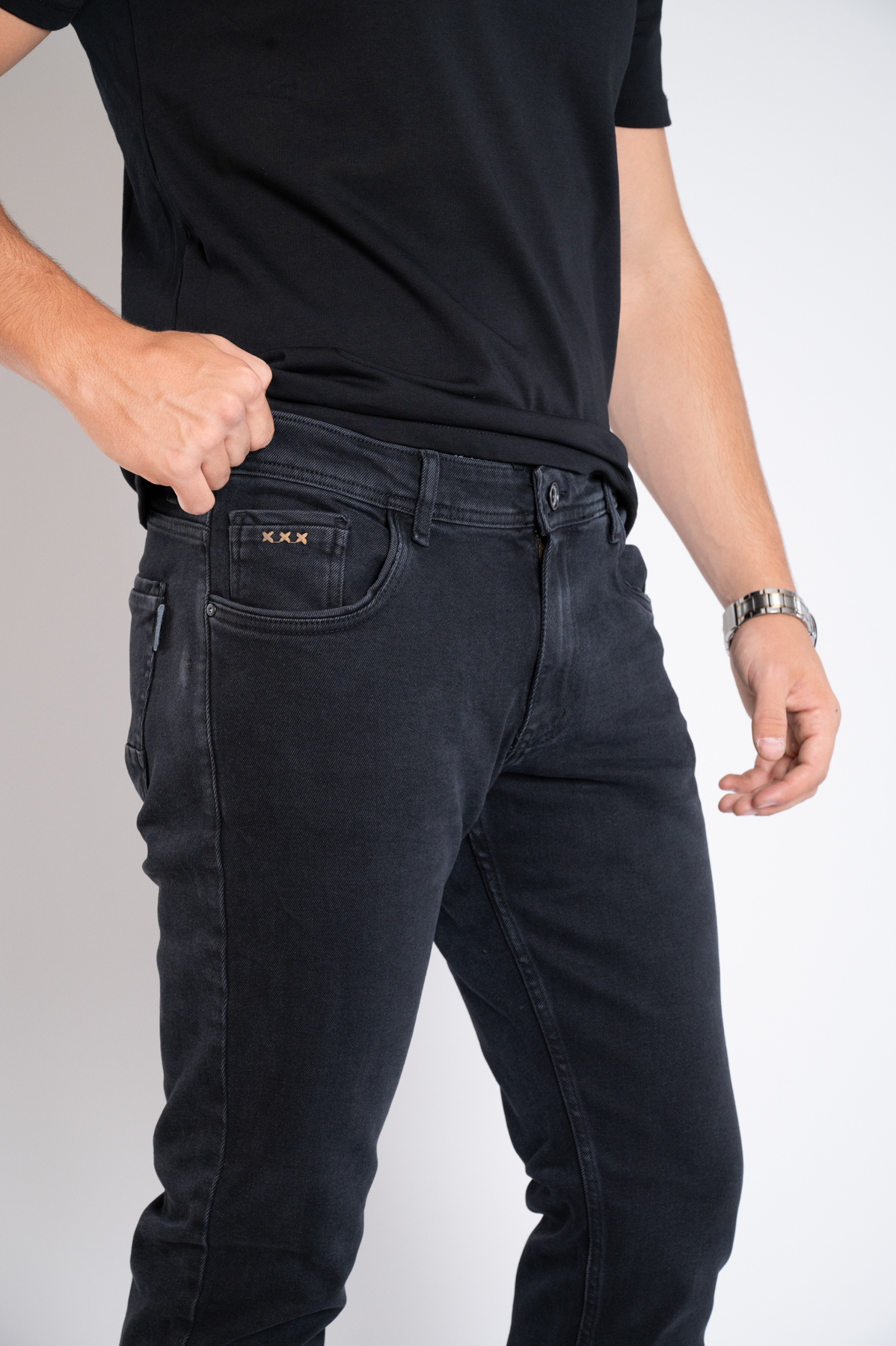 Muška teksas pantalona Art.2585 Crna L/32