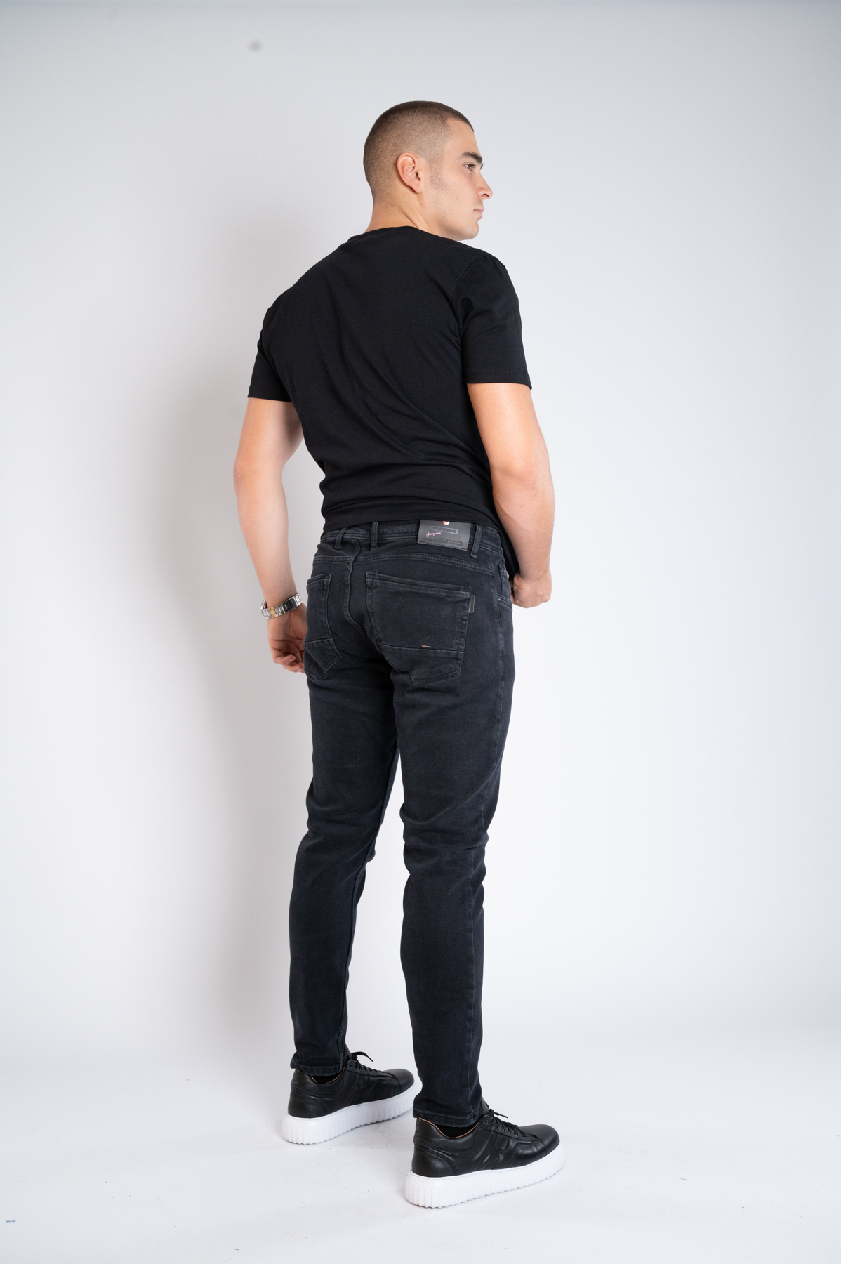 Muška teksas pantalona Art.2585 Crna L/32