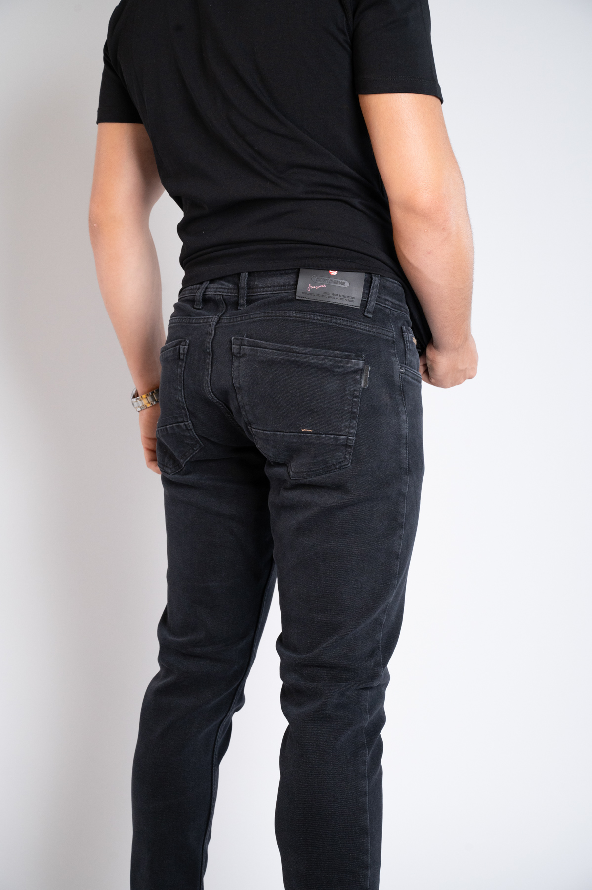 Muška teksas pantalona Art.2585 Crna L/32