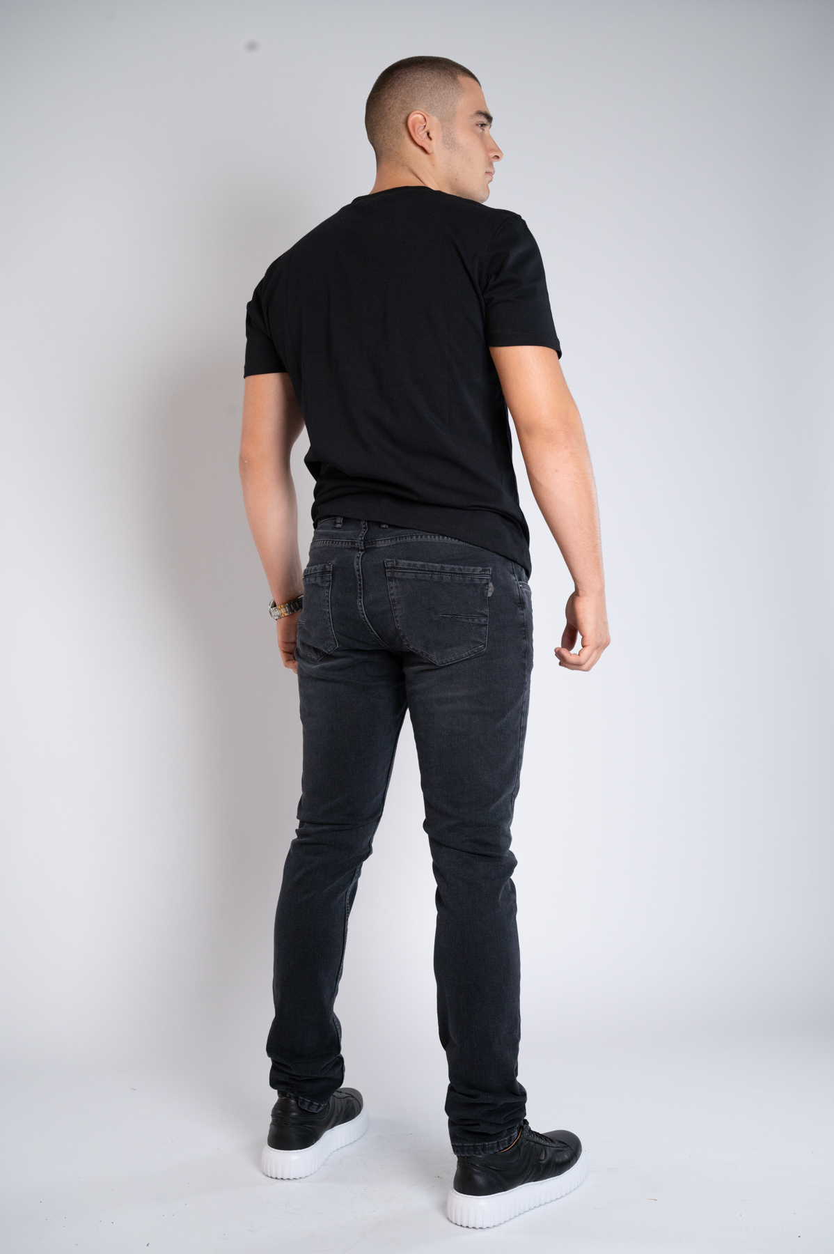 Muška teksas pantalona Art.2612 Crna L/36