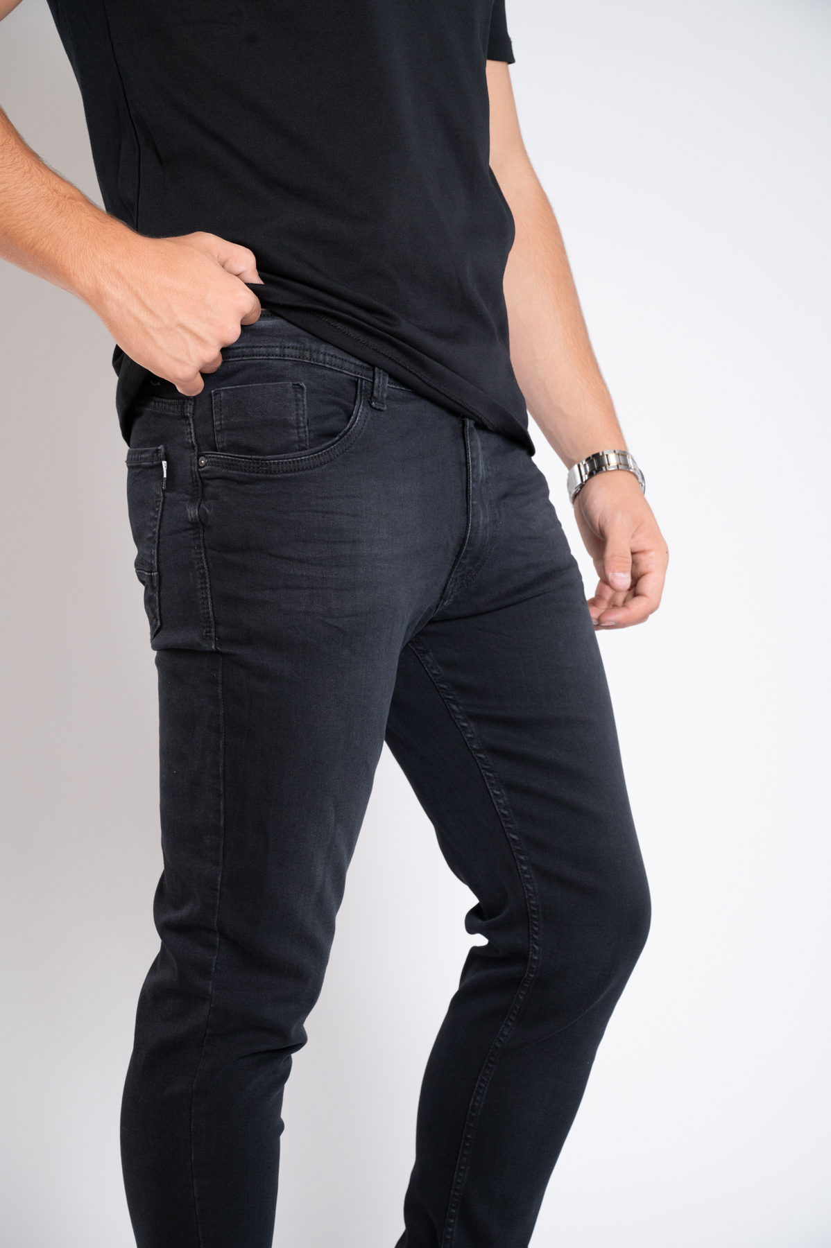 Muška teksas pantalona Art.2593 Crna L/32