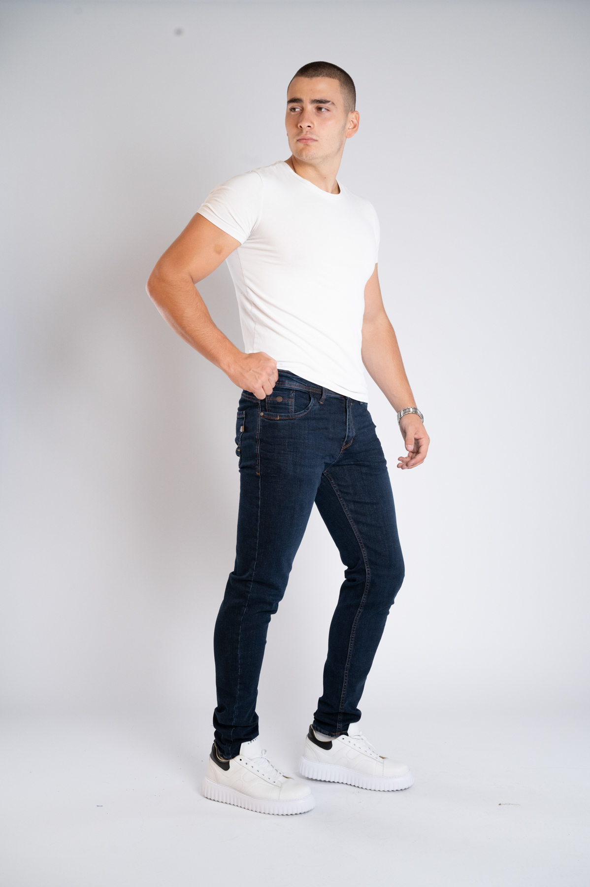 Muška teksas pantalona Art.2578 Tamno Plava L/32