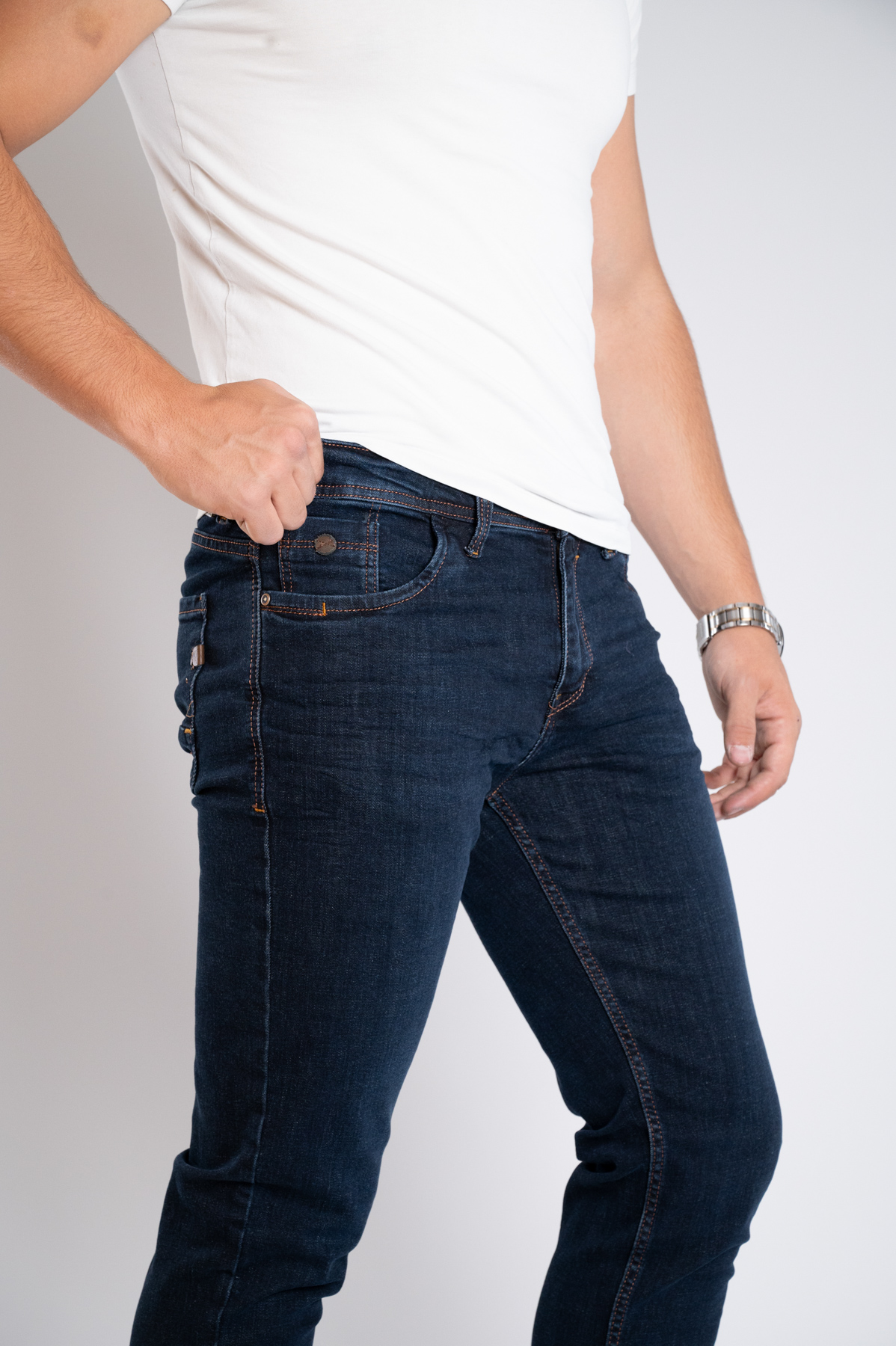 Muška teksas pantalona Art.2578 Tamno Plava L/32