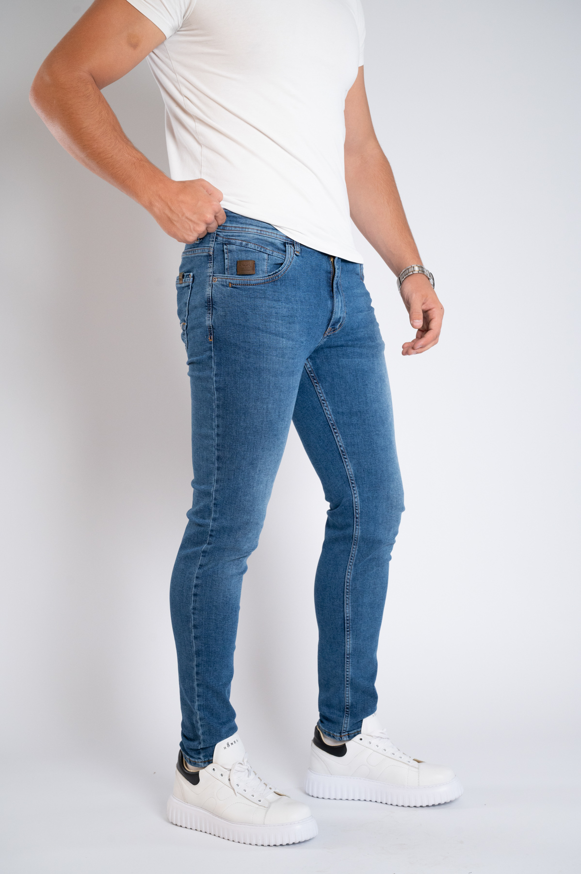 Muška teksas pantalona Art.2582 Svetlo Plava L/32