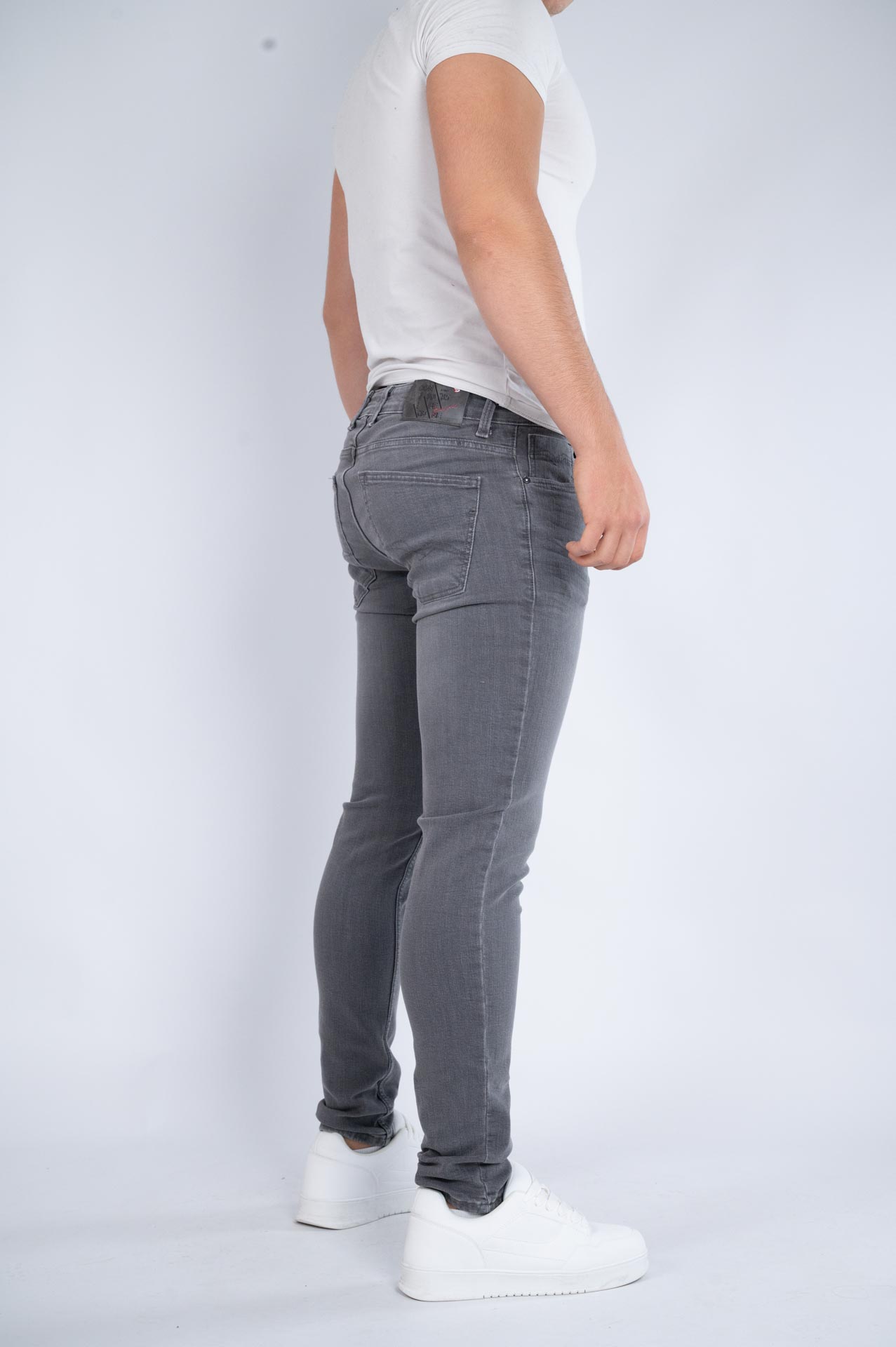 Muška teksas pantalona Art.2629 Svetlo siva L/32