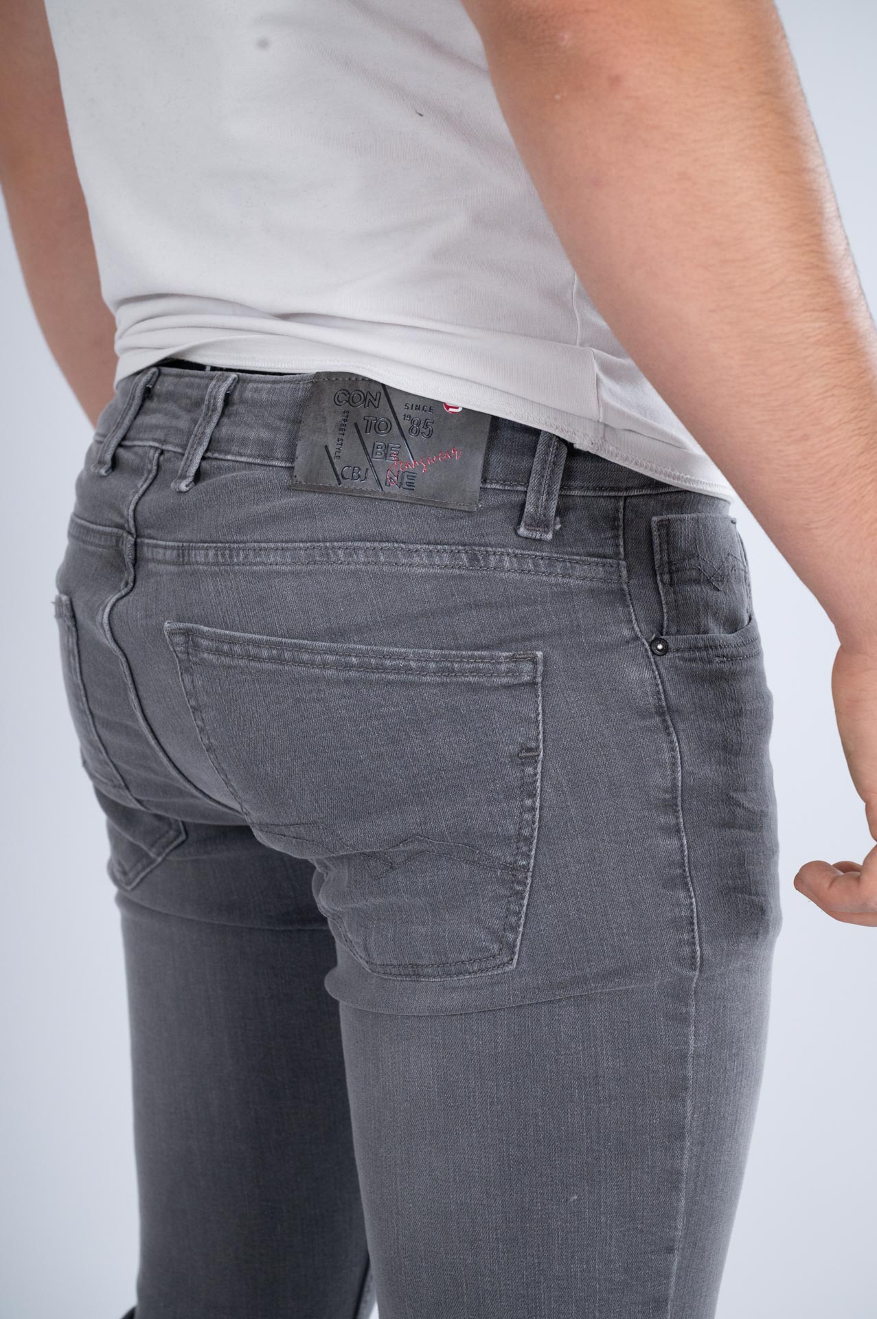 Muška teksas pantalona Art.2629 Svetlo siva L/32