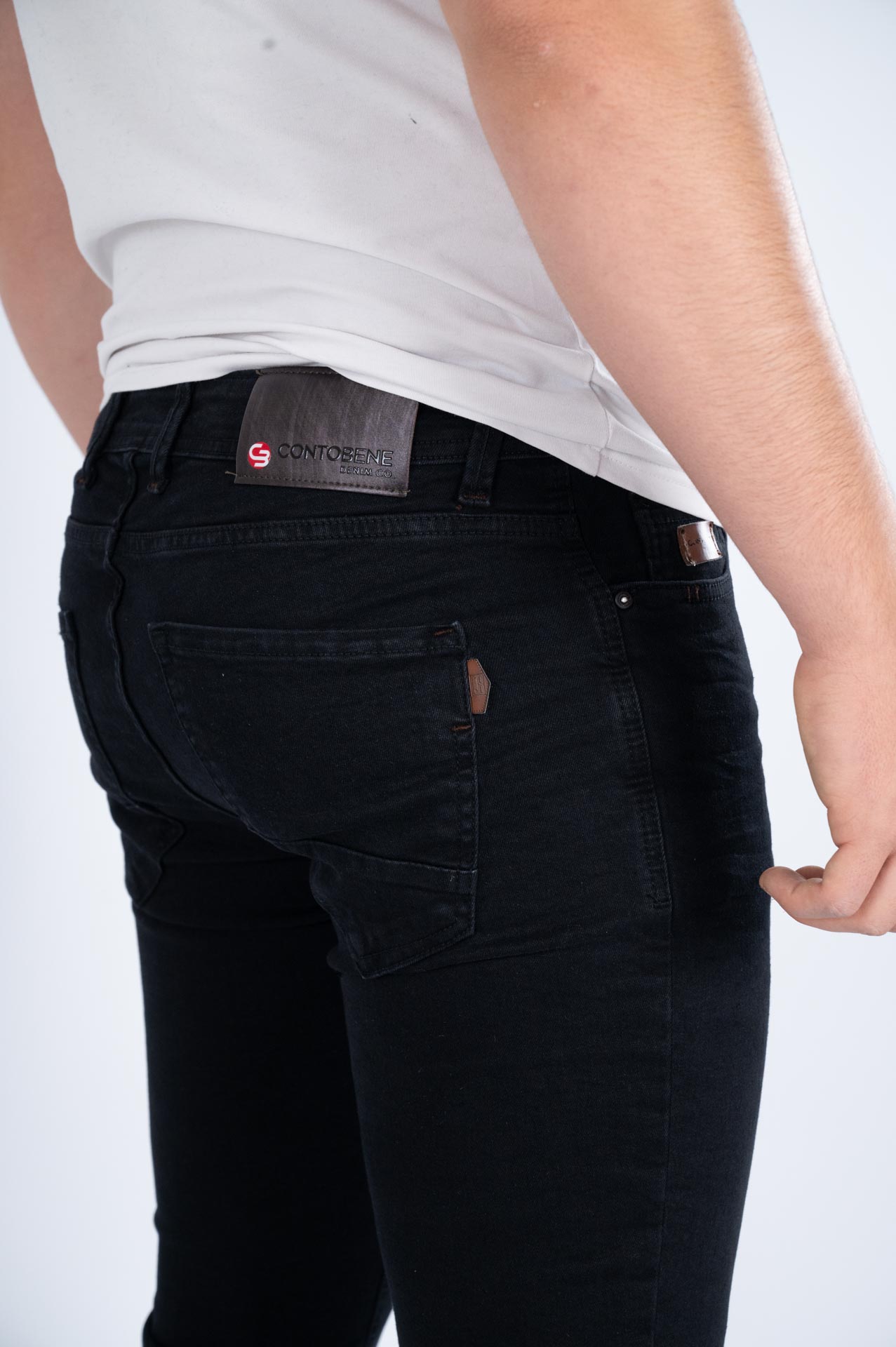 Muška teksas pantalona Art.2627 Crna L/32
