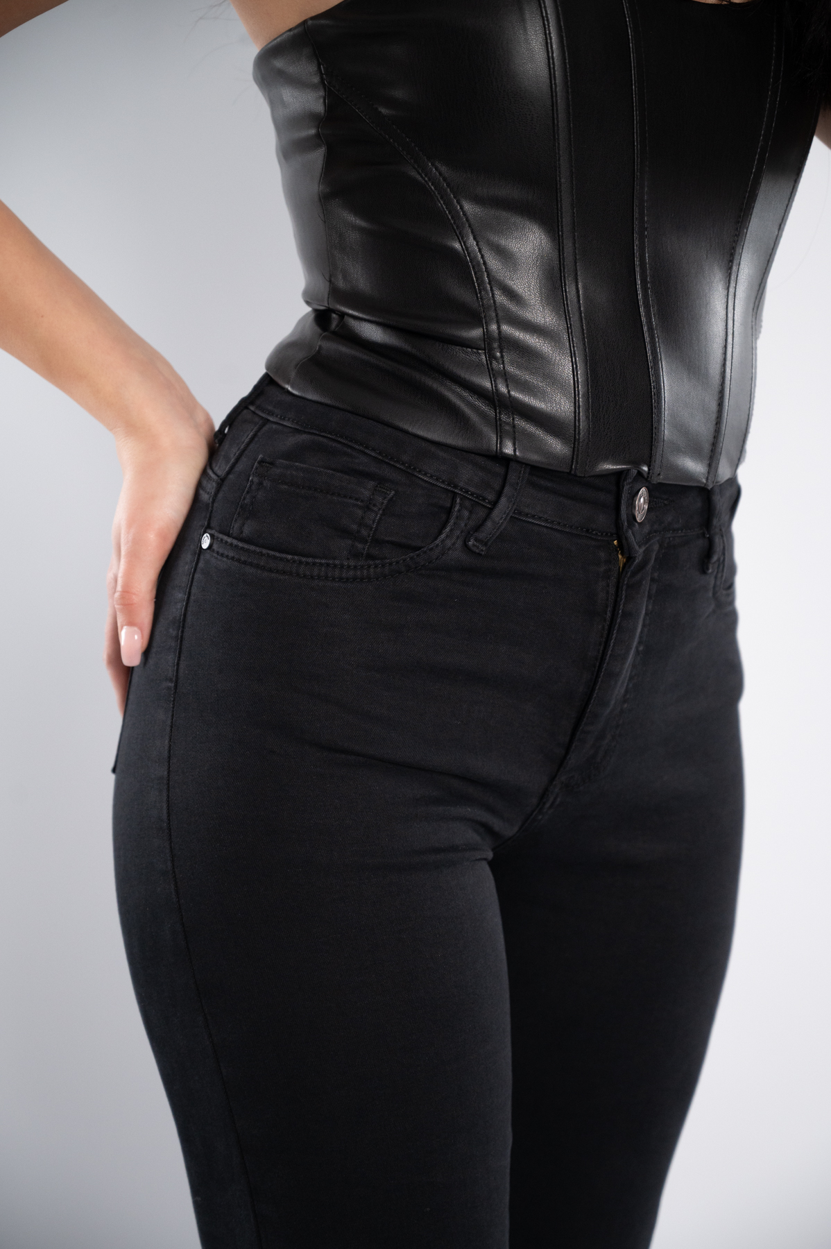 Ženska teksas pantalona Art.3363 Cna